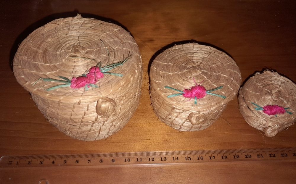 3 Handmade Baskets64552632038019121