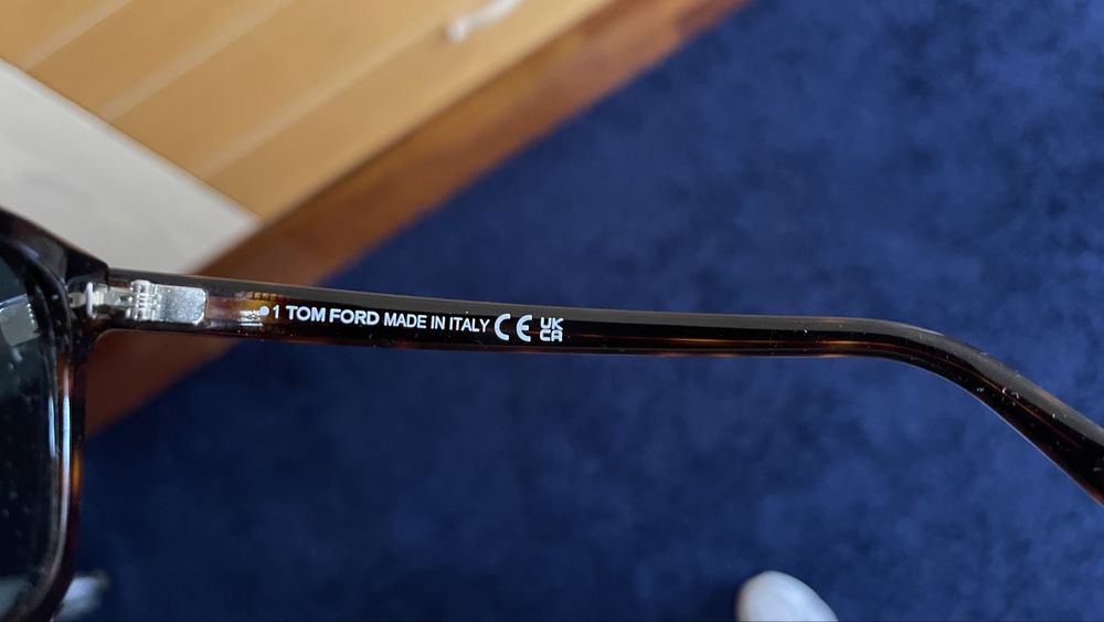 Tom Ford Barron FT1179 – Óculos de Sol Tartaruga