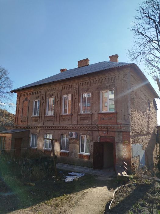 Продам двокімнатну квартиру 63.8 М2 Центр міста + Офіс !