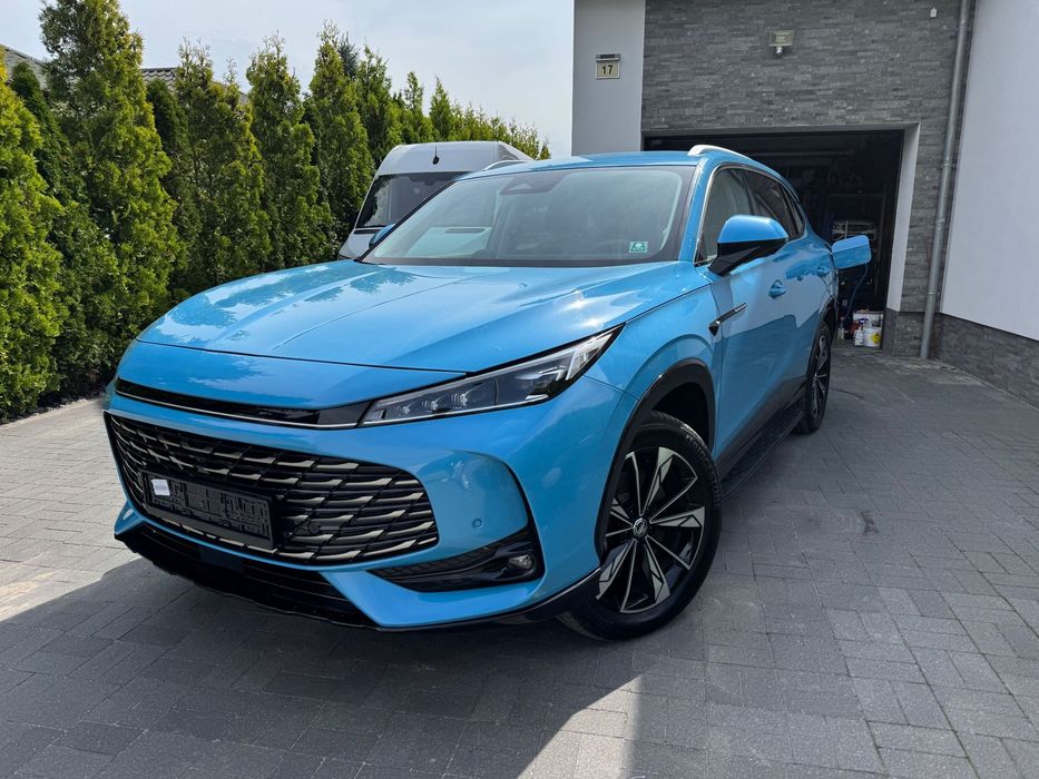 MG HS PHEV MG EHS plug-in bogata wersja