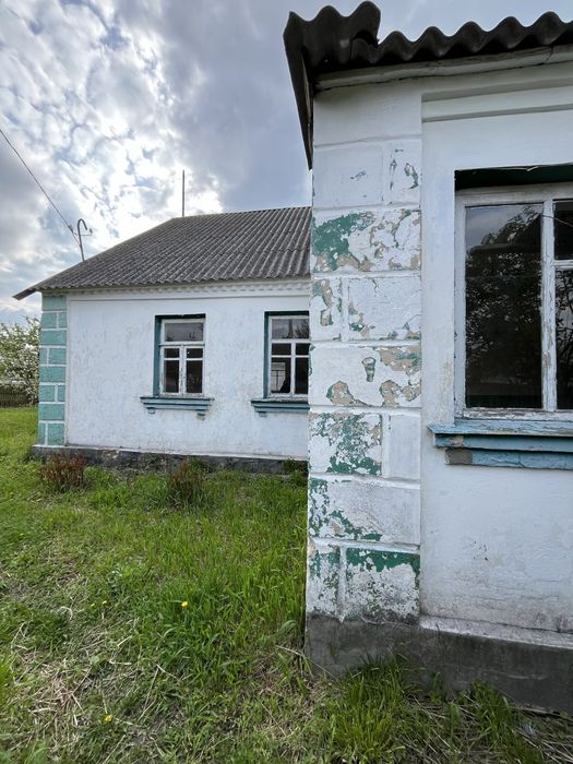Глибочиця окремий,міцний будинок під ваш ремонт,з усіма комунікаціми