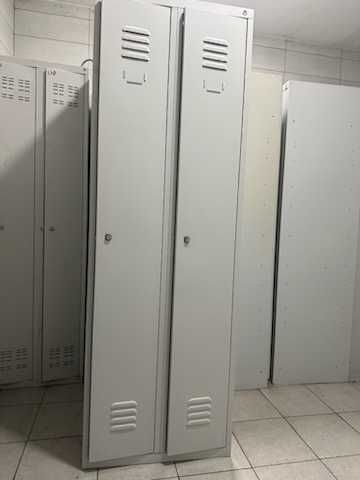 Sprzedam szafki BHP metalowe (ubraniowe)
