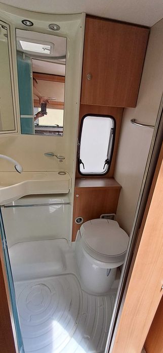 Autocaravana cama central