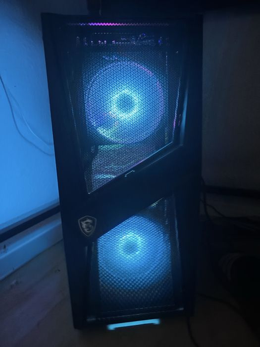 Sprzedam PC do Gier z RTX i AMD
