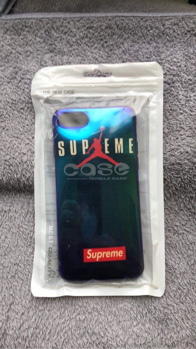 Чехлы на телефоны новые