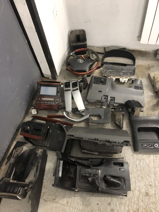 Пластик салона Toyta Land Cruiser Prado 120 2005/06/07/08 р