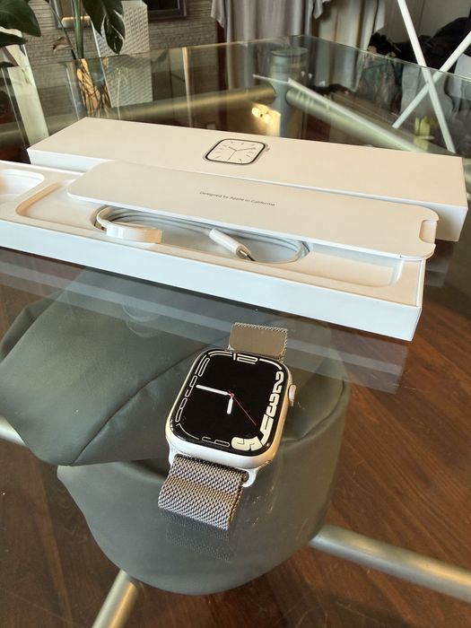 Apple Watch Series 7 45mm Starlight Cellular