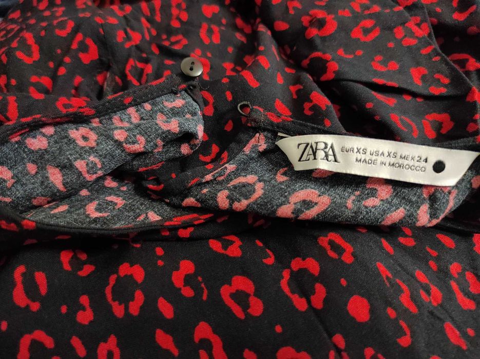 Vestido curto com padrão