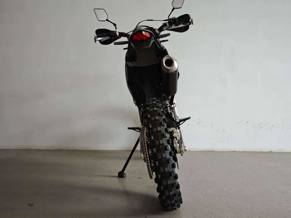 KAYA TURRUT Х12  двигун  ZONGSHEN NC300куб. 35 к.с. ZS182MN 6-передач