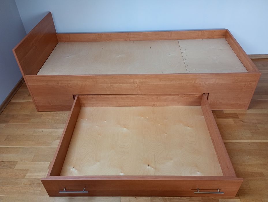 Łóżko 90x200 z wysuwaną szufladą