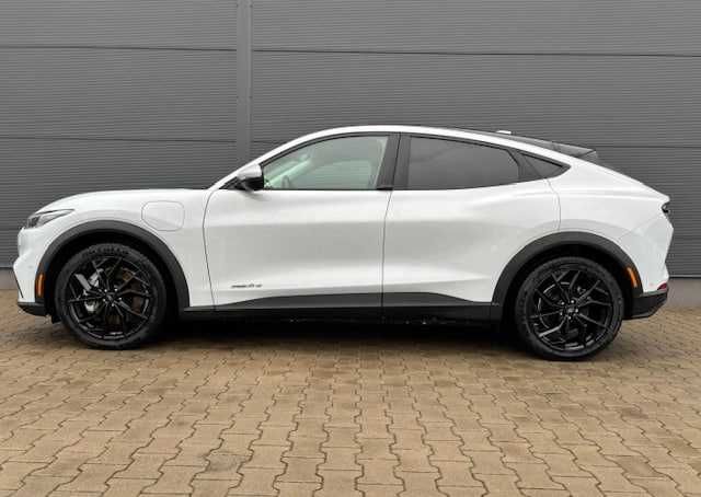 Ford Mustang Mach-E 2022