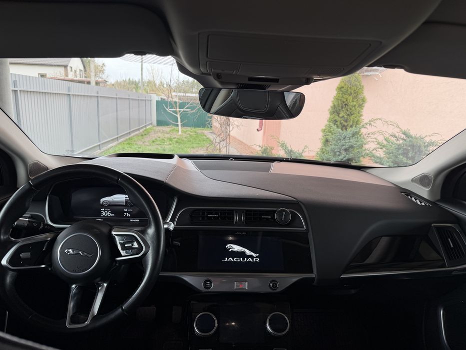 Jaguar I pace ev400 awd