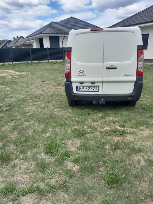 Samochód dostawczy