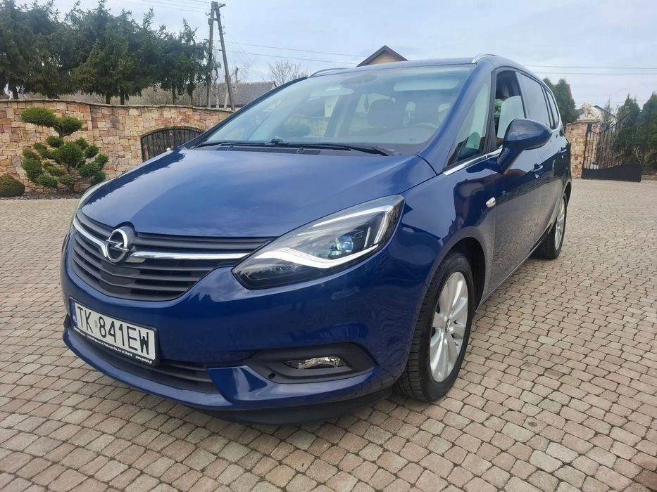 Opel Zafira Zafira 2.0 170 koni Doinwestowana