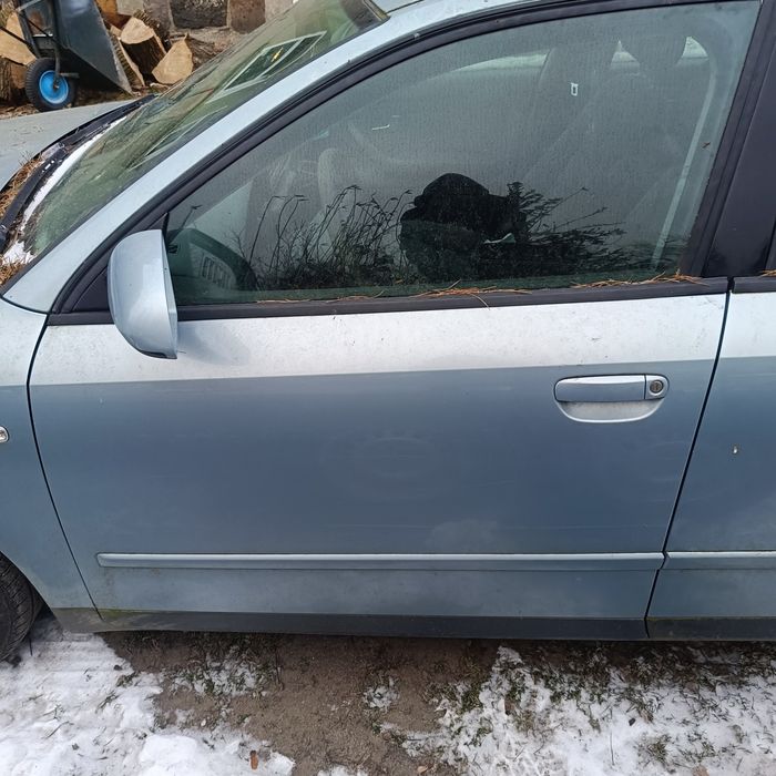 Drzwi lewe prawe audi a4 b6 LY7R