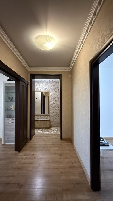 Продам 3к квартиру з автономним газовим опаленням, Центр, Гідропарк, Театральна площа