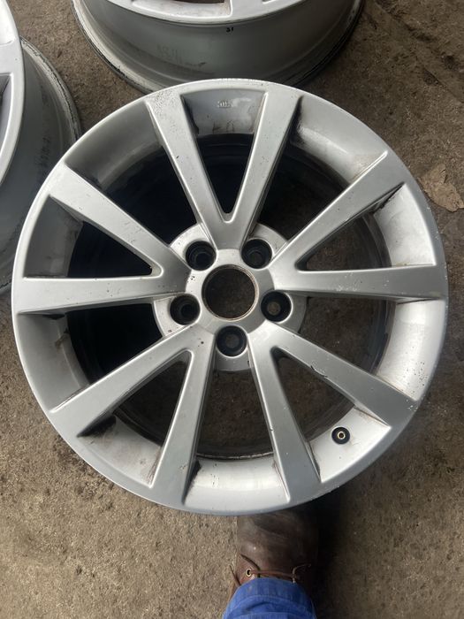 Диски 5/100 р 16 ет 43