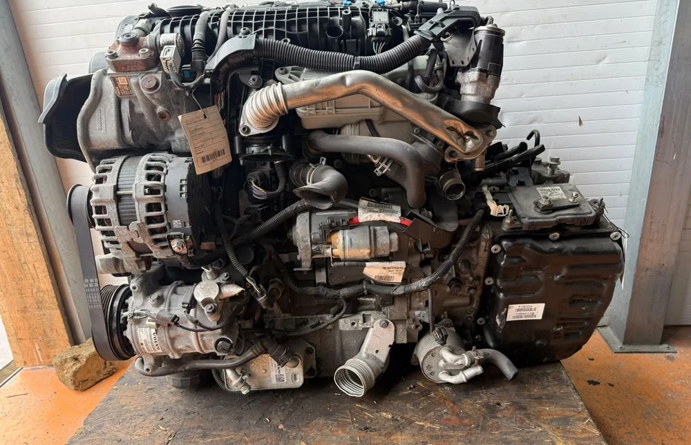 Motor completo VOLVO V60 I (155)