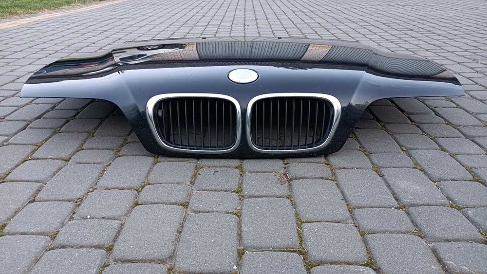 Czarna Maska Bmw E39 sedan kombi kolor black-sapphire metallic 475/9