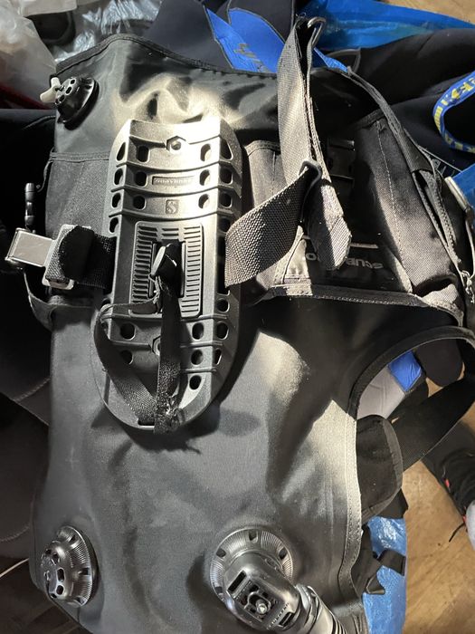 Sprzedam jacket nurkowy scubapro