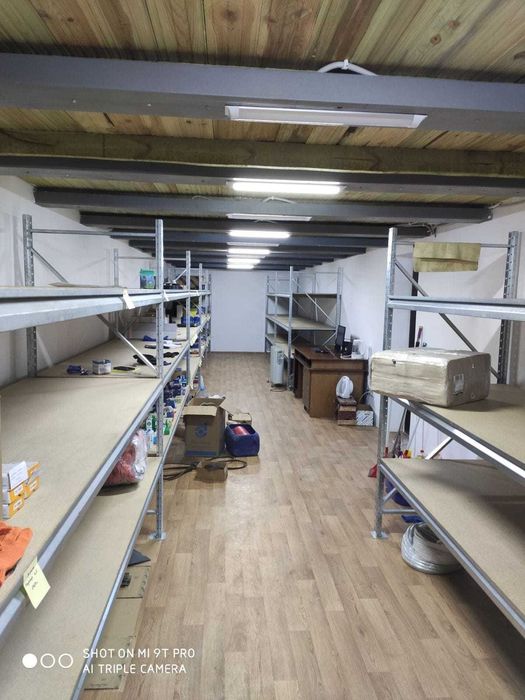 Полочные стеллажи на склад. Сборно разборные металлические. Для шин