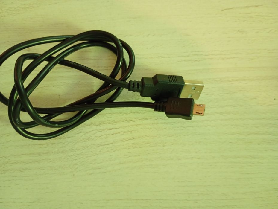 Kabel USB do ładowania telefonu tanio sprzedam