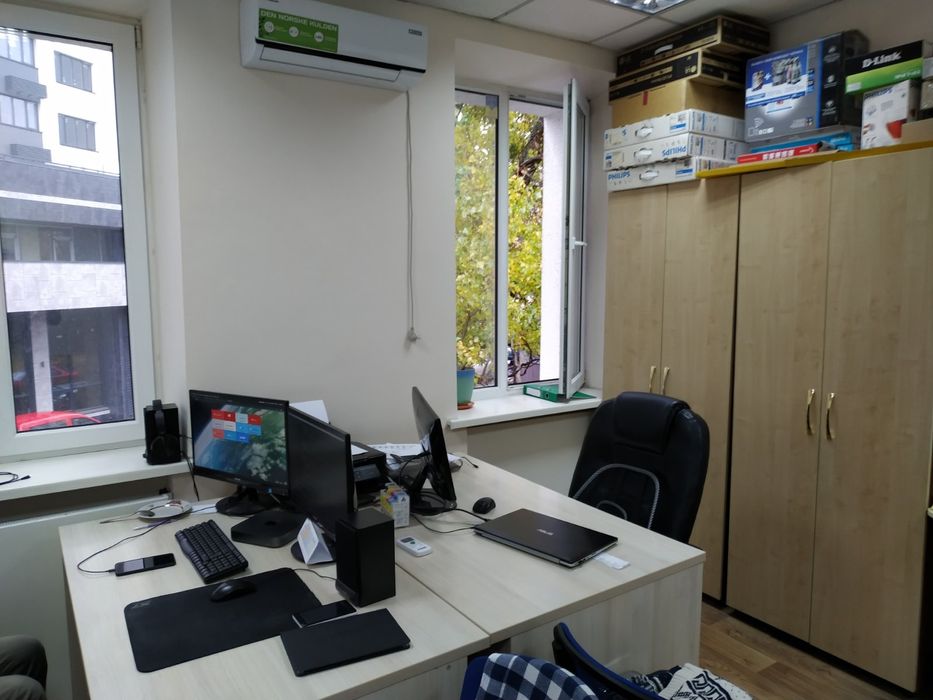 Без комиссии, Печерск.Арсенальная метро