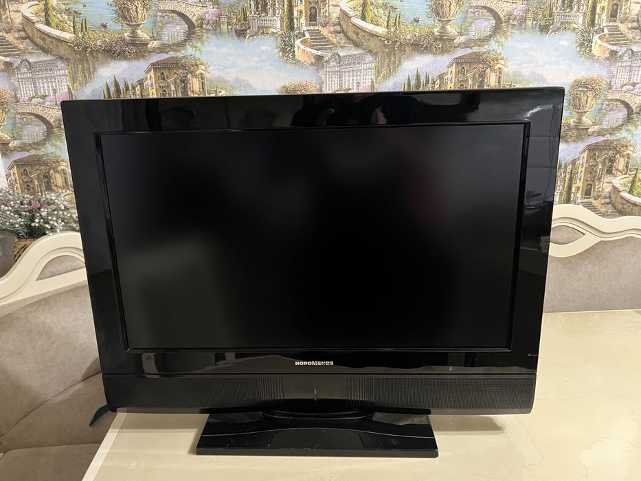 Телевізор NORDMANDE 32