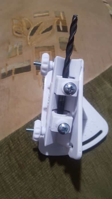 Для заточки сверл.