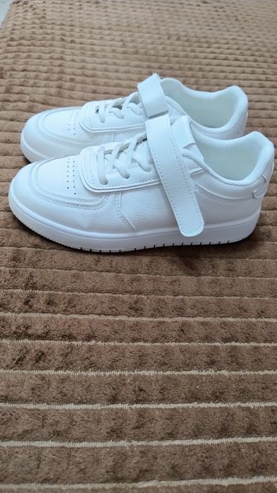 Кросівки, розмір 34, довжина стельки 21,5