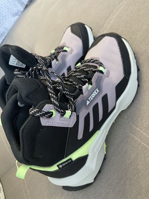 Черевички 36 р оригінал adidas