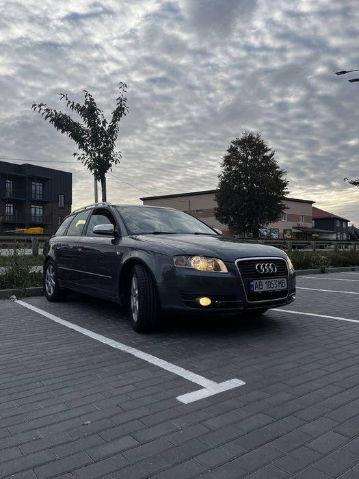 Продам Audi a4b7 2.0