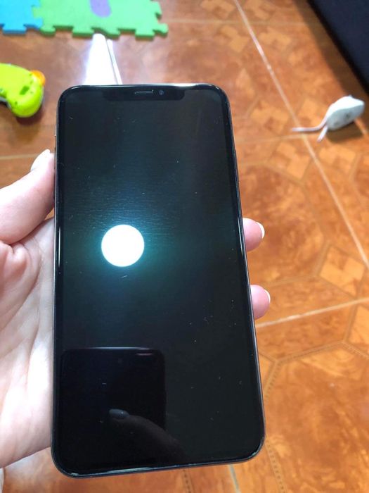 iPhone XS Max usado em bom estado