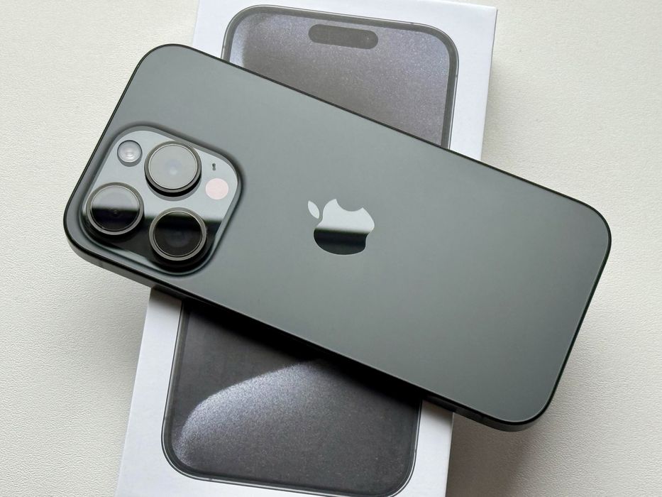 iPhone 15 Pro В Идеале