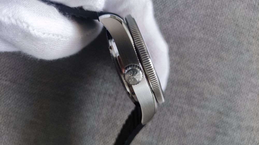 Phoibos Wave Master 300m