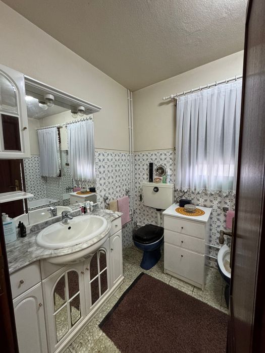 Casa em lagares para venda