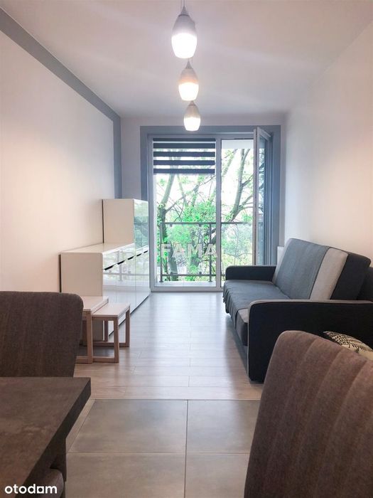 Centrum, teren zamknięty, 3-pok., 50 m2, miejsce p