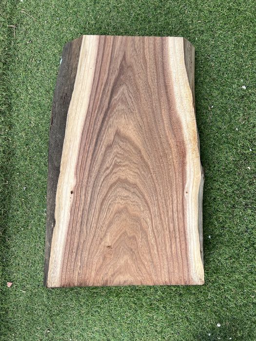 Tábua de Acácia Maciça – Peça Única