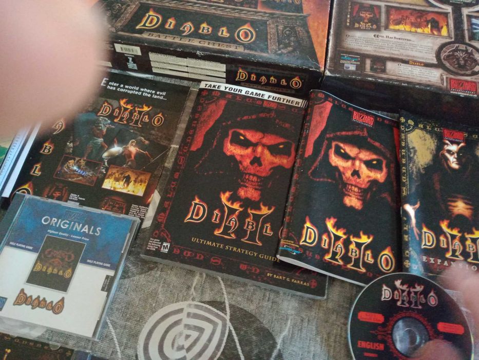 Diablo II -  Battle Chest vintage Big Box  PC Game