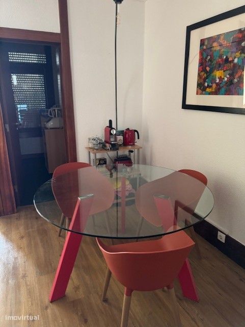 Apartamento t2 triplex na Rua do Zimbro