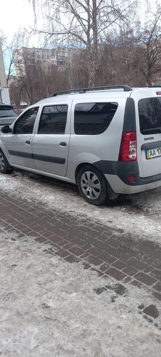 Продав авто  dacia Logan