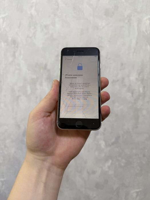 iPhone SE 3-го покоління, продаж на запчастини.