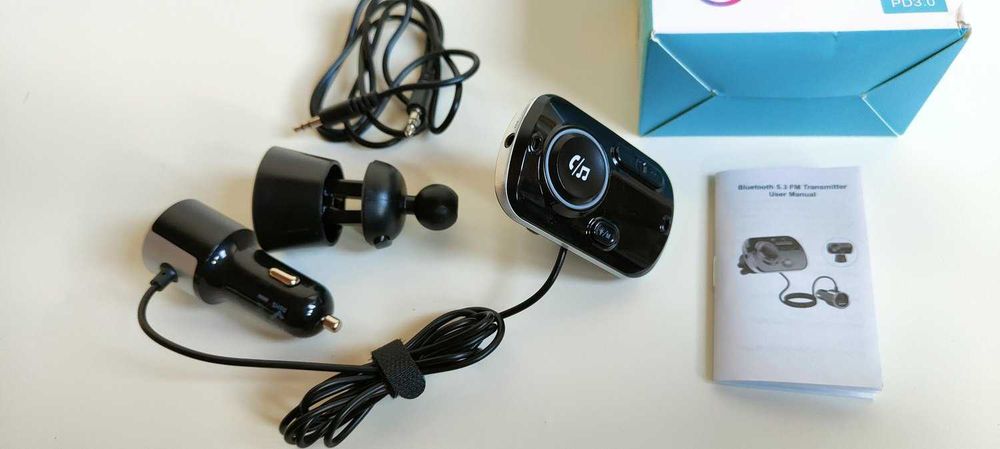 Transmiter Bluetooth BC49BQ firmy Sonru z transmiterem FM