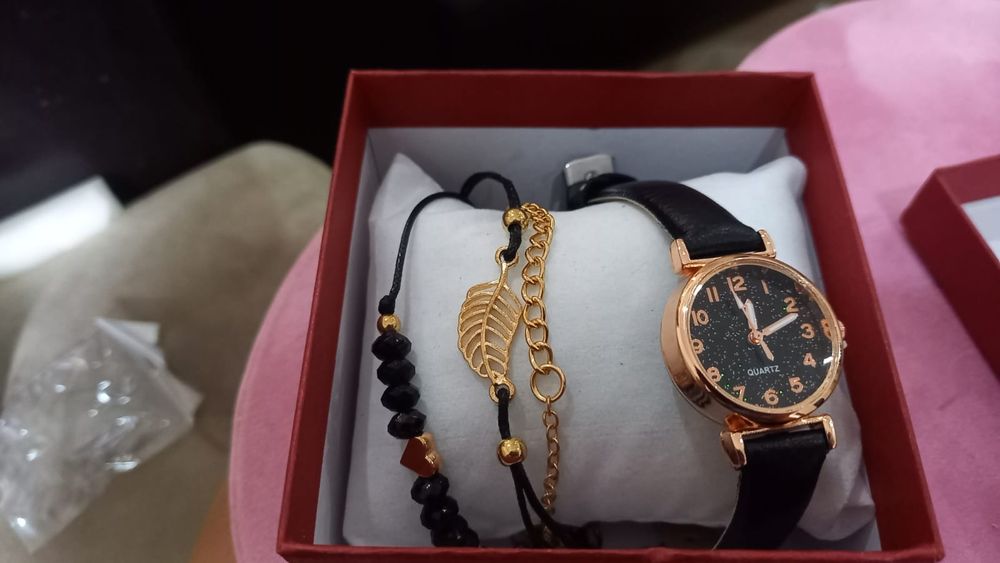 Relógios com pulseiras