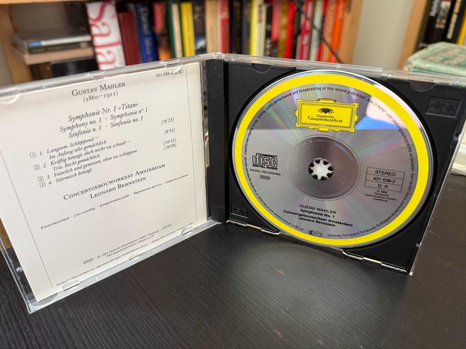 Mahler – Symphony No. 1 – Concertgebouworkest, Leonard Bernstein