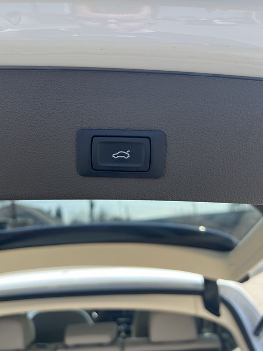 Продам Audi Q5 3.0 TDI