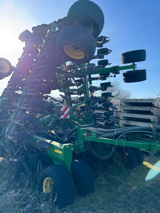 Посівний комплекс зерновий John Deere 1890, бункер 1910