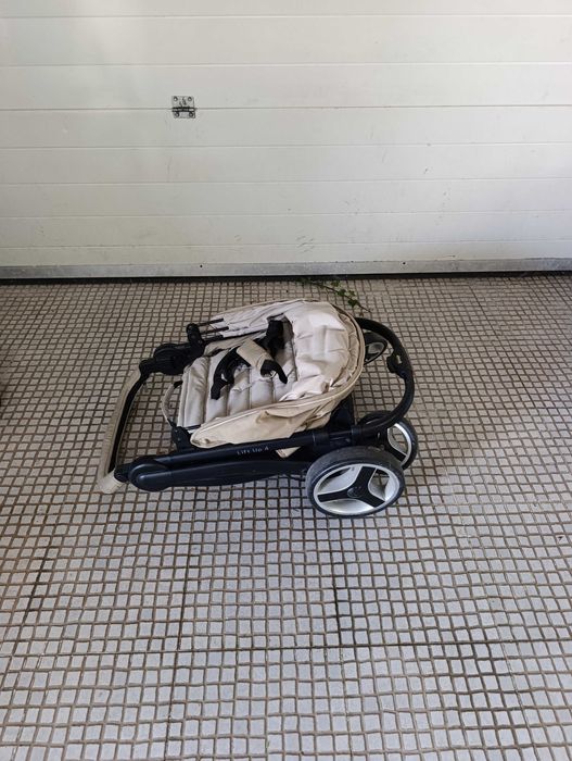Cadeira bebé passeio