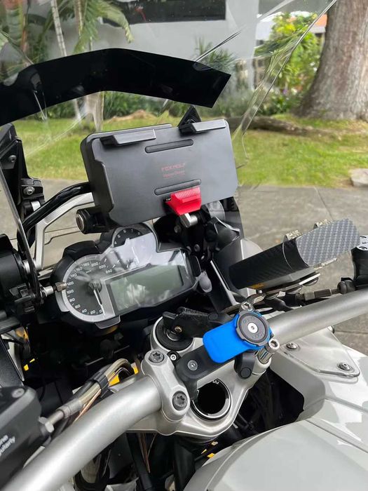 Suporte navegação moto carregamento sem fios BMW - Base universal