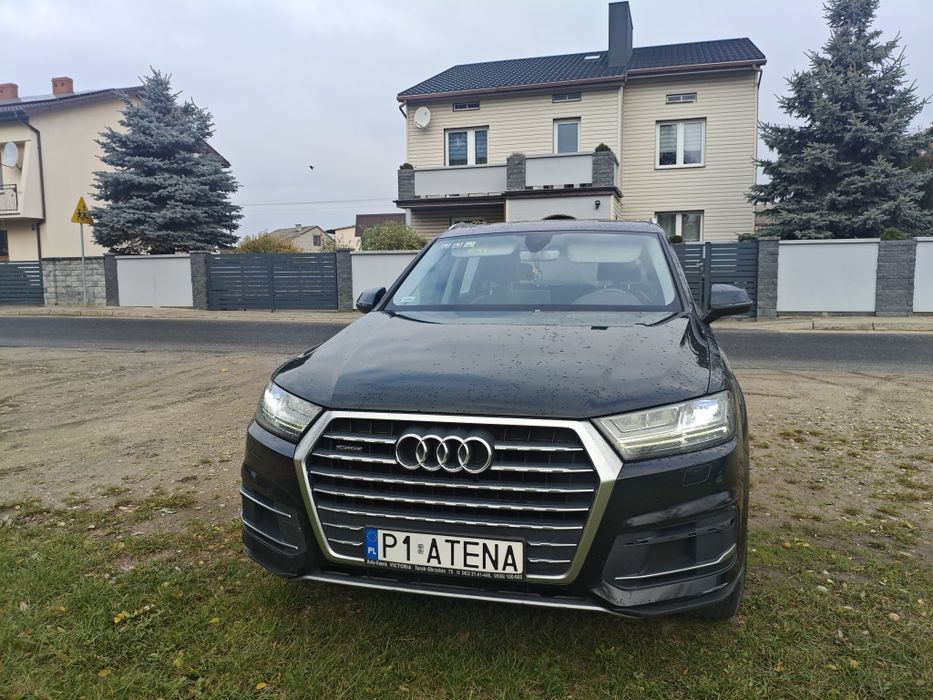 Audi Q7 7osob  3,0tdi quattro krajowy